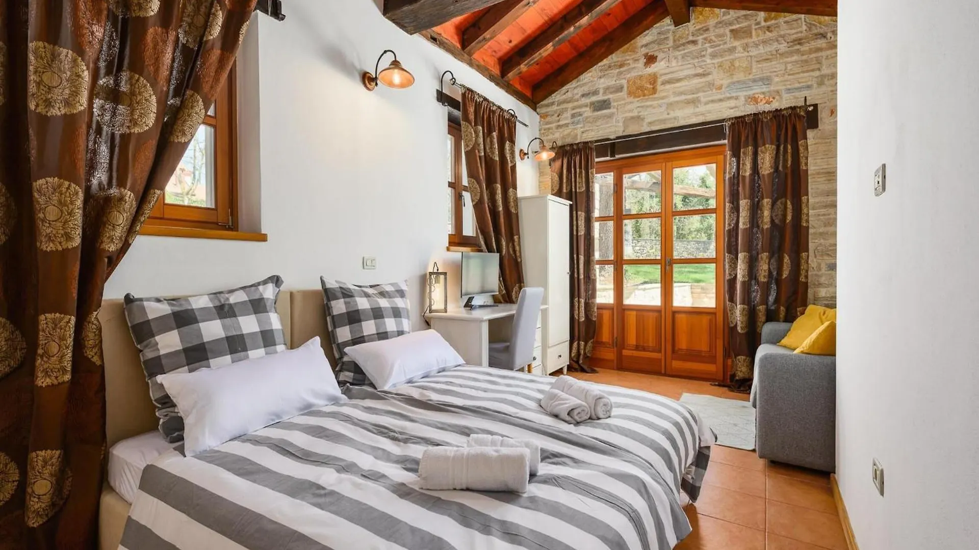 Pretty Villa With View Rajki 克罗地亚